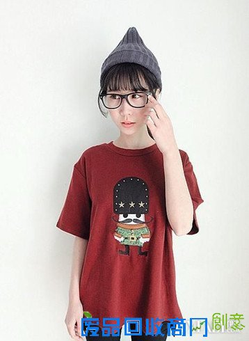 【图】动漫短袖t恤如何搭配 让你更具青春活力