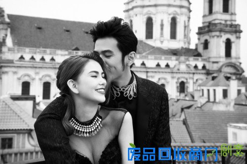 周杰伦与昆凌结婚 发布唯美华丽跟婚纱照（多图）