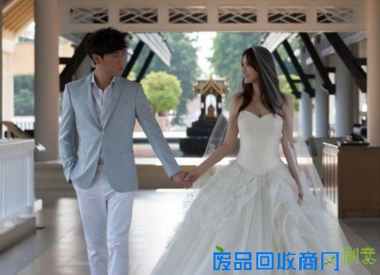 伊能静今日再婚:旧爱黄维德送祝福前夫哈林不回应