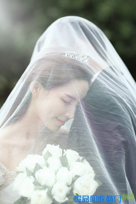 上海婚纱摄影价格表