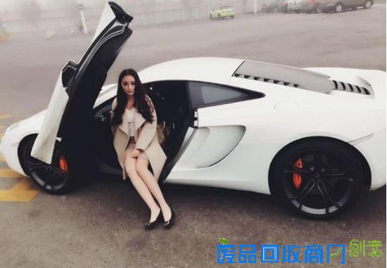 由此这位美女终于成为网红,被众多网友围观。