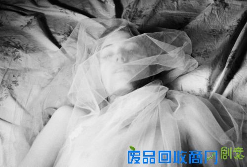 拍屁股走红的摄影师