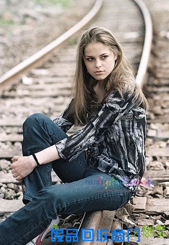 人像摄影模特姿势 新版女孩拍照姿势大全╭★肉丁网