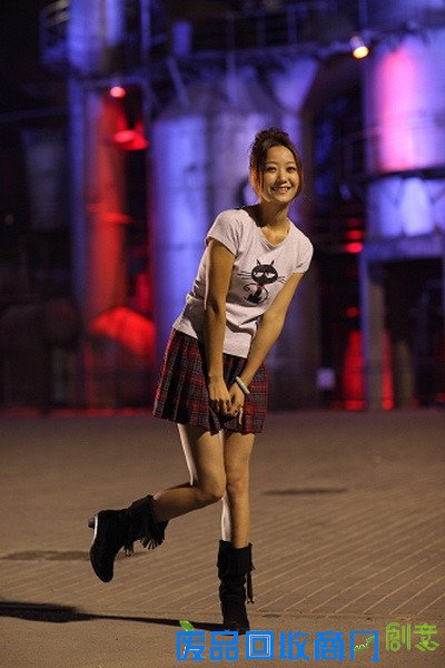 人像摄影模特姿势 新版女孩拍照姿势大全╭★肉丁网