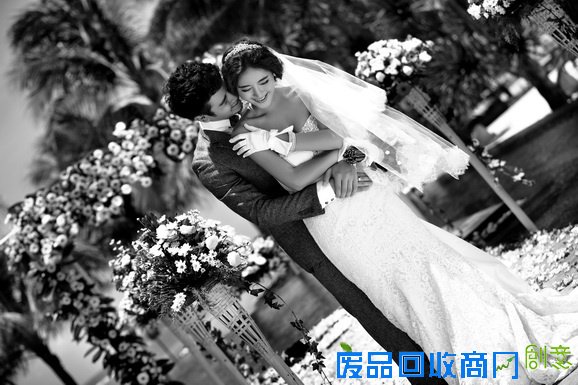 佛山婚纱摄影拍完婚纱照后新娘如何卸妆