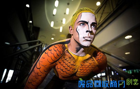 加拿大化妆师将真人变动漫人物(组图)