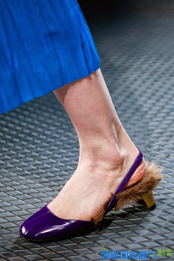 新创意总监上任后 Gucci 成了2015年潮流发起者