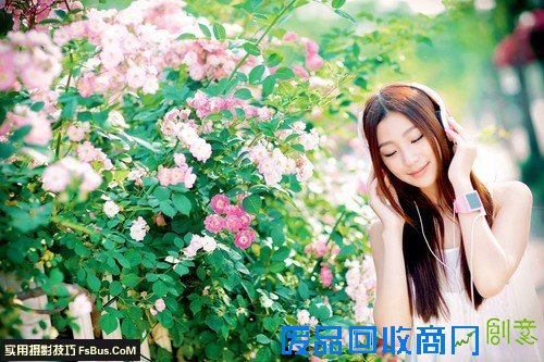 打造清纯甜美风 午后花墙少女