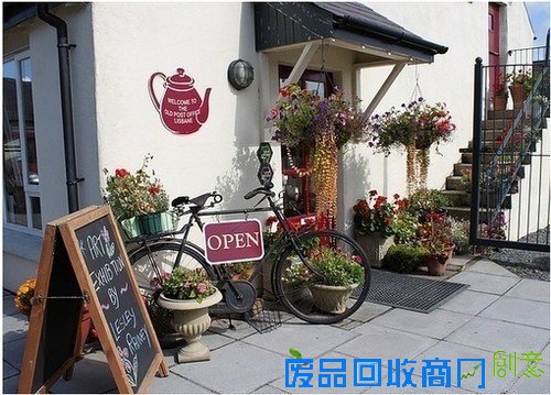 街头拐角的浪漫小咖啡店 高清唯美摄影