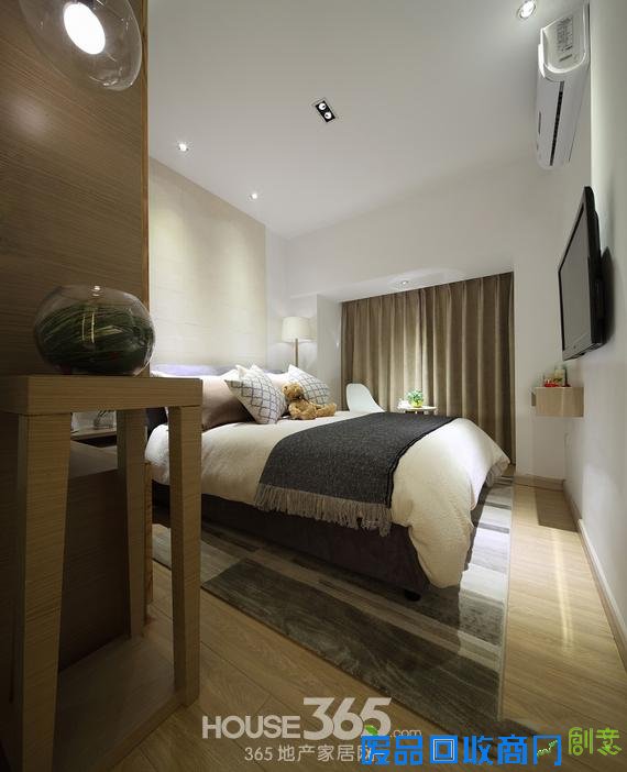 78平2室粉白唯美色彩基调 摄影师的高品质生活