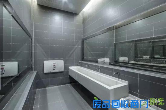 在南京,连厕所都这么文艺唯美