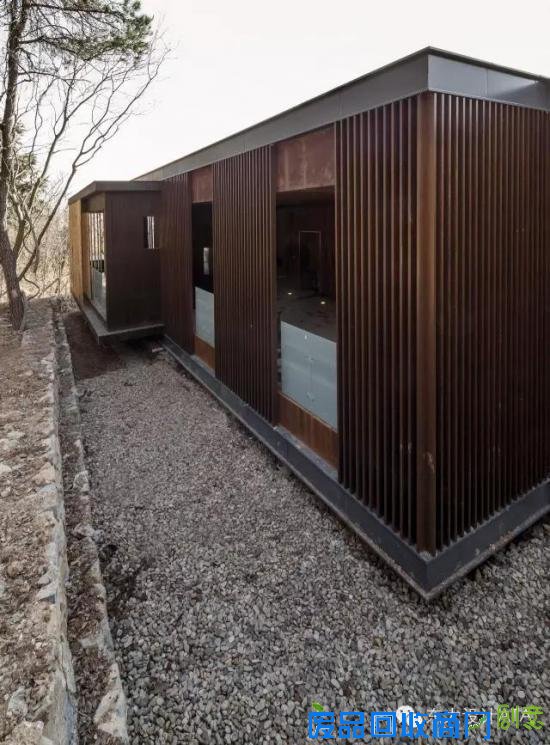 在南京，连厕所都这么文艺唯美