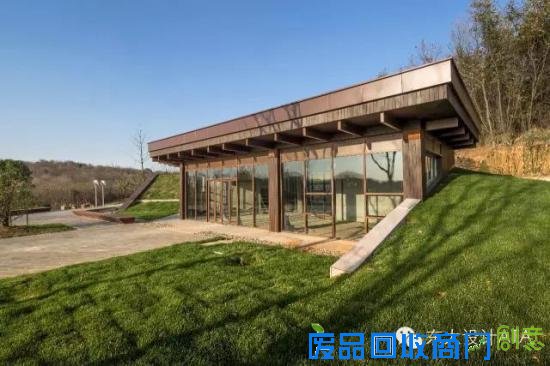 在南京，连厕所都这么文艺唯美