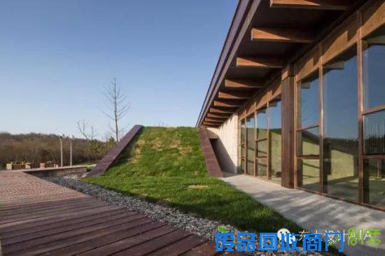 在南京，连厕所都这么文艺唯美