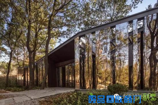 在南京，连厕所都这么文艺唯美