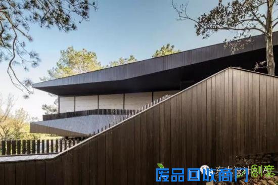 在南京，连厕所都这么文艺唯美