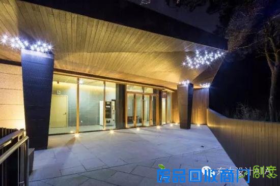 在南京，连厕所都这么文艺唯美