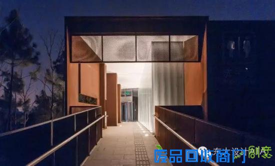 在南京,连厕所都这么文艺唯美