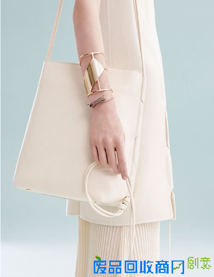 迦达Giada品牌女装2016春夏新款广告大片