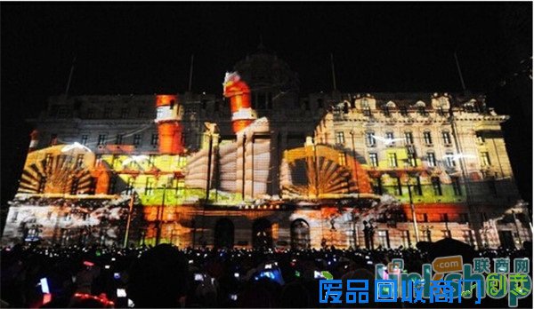 跨年夜玩创意合肥银泰中心将上演裸眼4D灯光秀