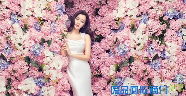 2016年主流婚纱照拍摄八大风格推荐!