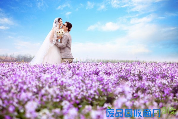 北京婚纱摄影；拍婚纱照更上镜的笑容