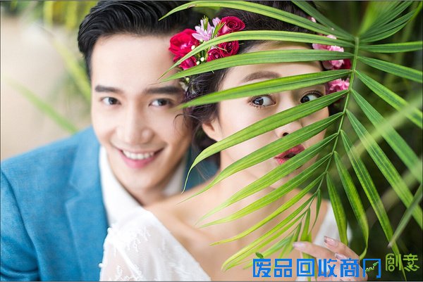 北京婚纱摄影；拍婚纱照更上镜的笑容