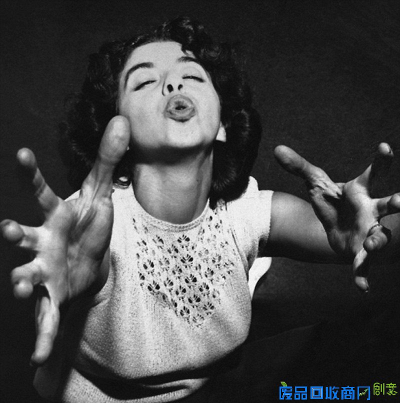 爱恋一生 美摄影师67年内为妻子拍摄千余张照片(高清组图)