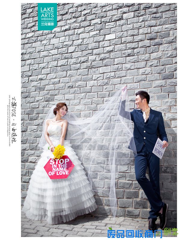 大连婚纱摄影拍婚纱照时新娘如何拍出模特般的优雅