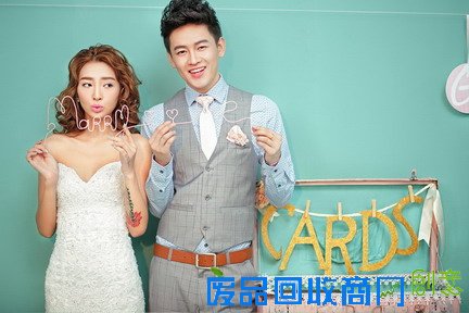 八月照相馆解析什么样的内景婚纱照欣赏最好看