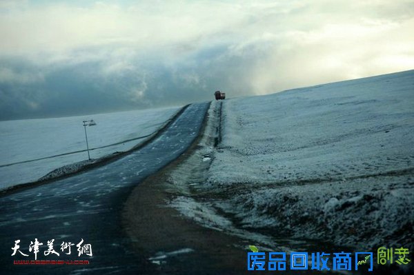 梦境高原—站台三10人藏区主题视觉艺术展参展作品。