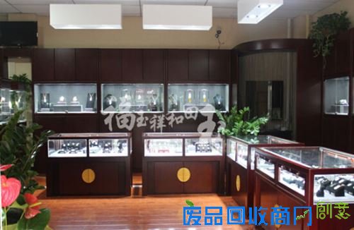 专家教你挑选和田玉,首选大品牌