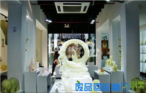 专家教你挑选和田玉,首选大品牌