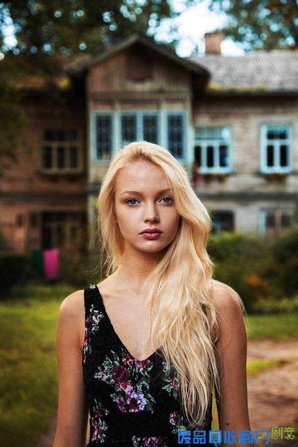 摄影师环游60国绘制美女地图