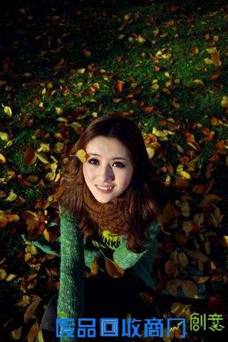 巧用构图与美姿 剑走偏锋拍好唯美人像