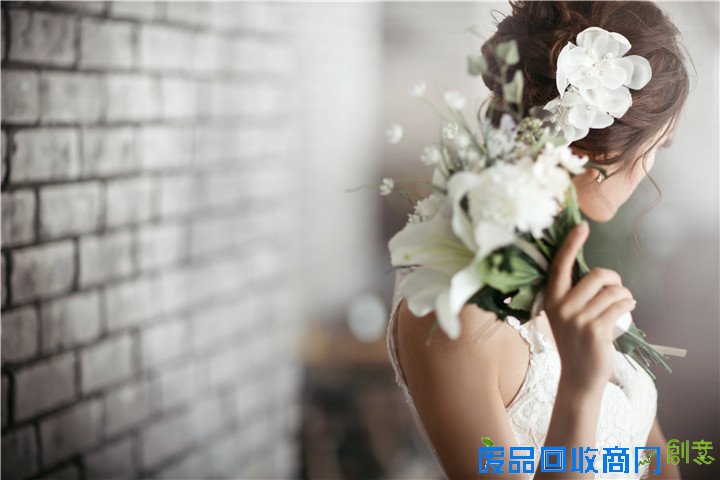 【合肥瑞斯比利婚纱摄影】提醒韩式婚照风格9大必备元素