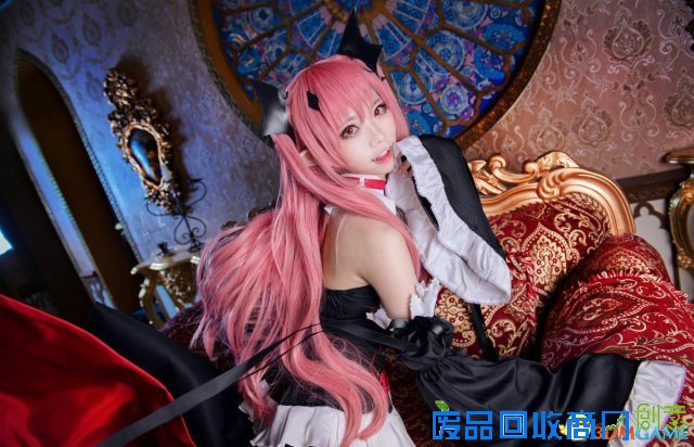 全球顶尖大师级CosPlay图欣赏！美女体姿非常诱人