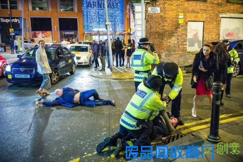 2016年第一张火爆照片 结果被全球网友们玩坏了