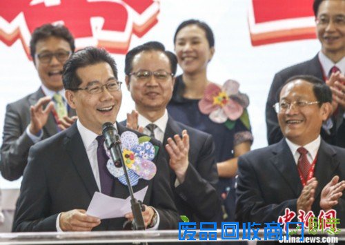 苏锦梁出席天津“创意香港”开幕式