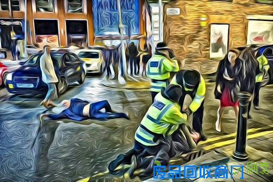 能将街头醉汉拍成世界名画 摄影师请收下我的膝盖