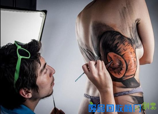 这位智利艺术家名叫Jeampiere