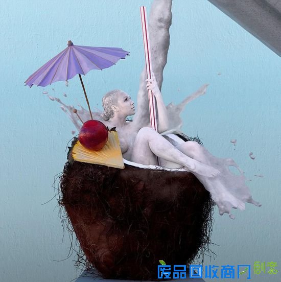 这名模特在一个椰子里晒太阳。（网页截图）