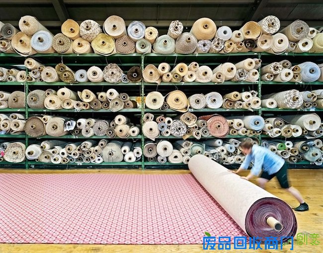 千丝万缕勾勒出美好一面 “纺织厂之美”摄影集