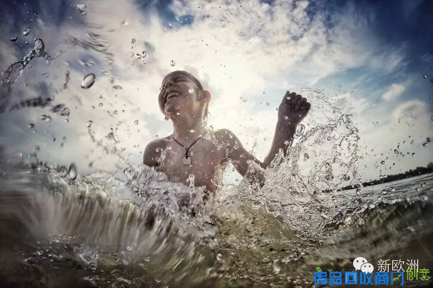 28000公里41个国家 只因为世界那么大想带儿子去看看