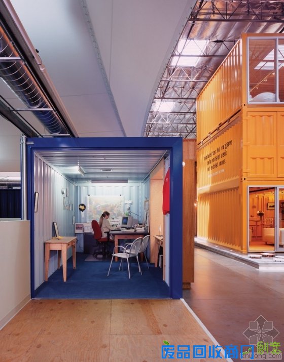 集装箱和帐篷结合会出现怎样的创意办公室 集装箱和帐篷结合会出现怎样的创意办公室