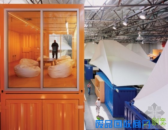 集装箱和帐篷结合会出现怎样的创意办公室 集装箱和帐篷结合会出现怎样的创意办公室