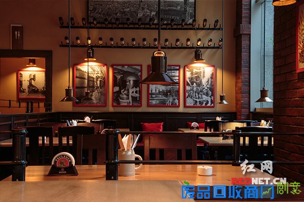 凯宾斯基普拉那餐厅