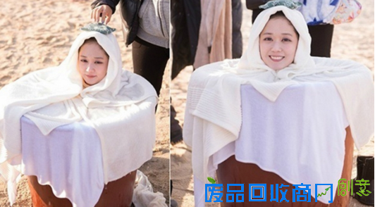 34岁张娜拉童颜未改 钻木桶里变可爱“小萝卜”（图）