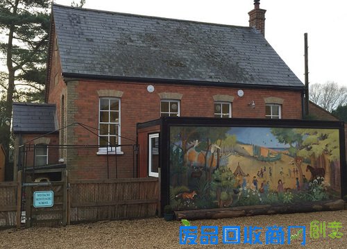 点击图片进入下一页