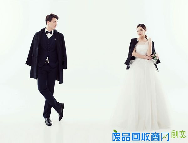 拍婚纱照如何微笑才更美